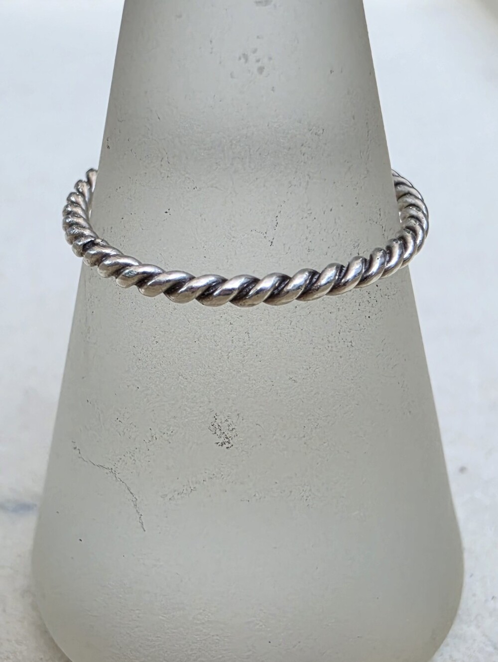 Silver Twisted Rope Stackable Ring • Size 5.5 • 0.66g